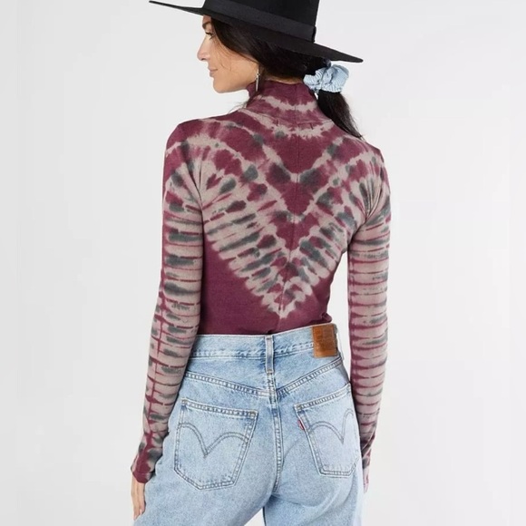 We The Free Psychedelic Tie-Dye Turtleneck Top-Purple- Size XS - Picture 2 of 10